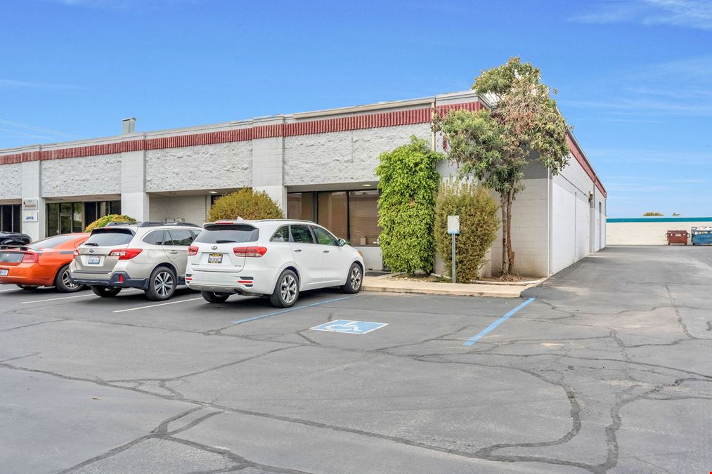 2727 North Grove Industrial Drive Suite 135
