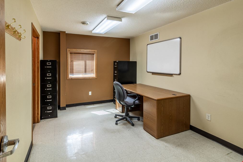 431 Lincoln Loop - Industrial Building with Heavy Power & Cold Storage Potential