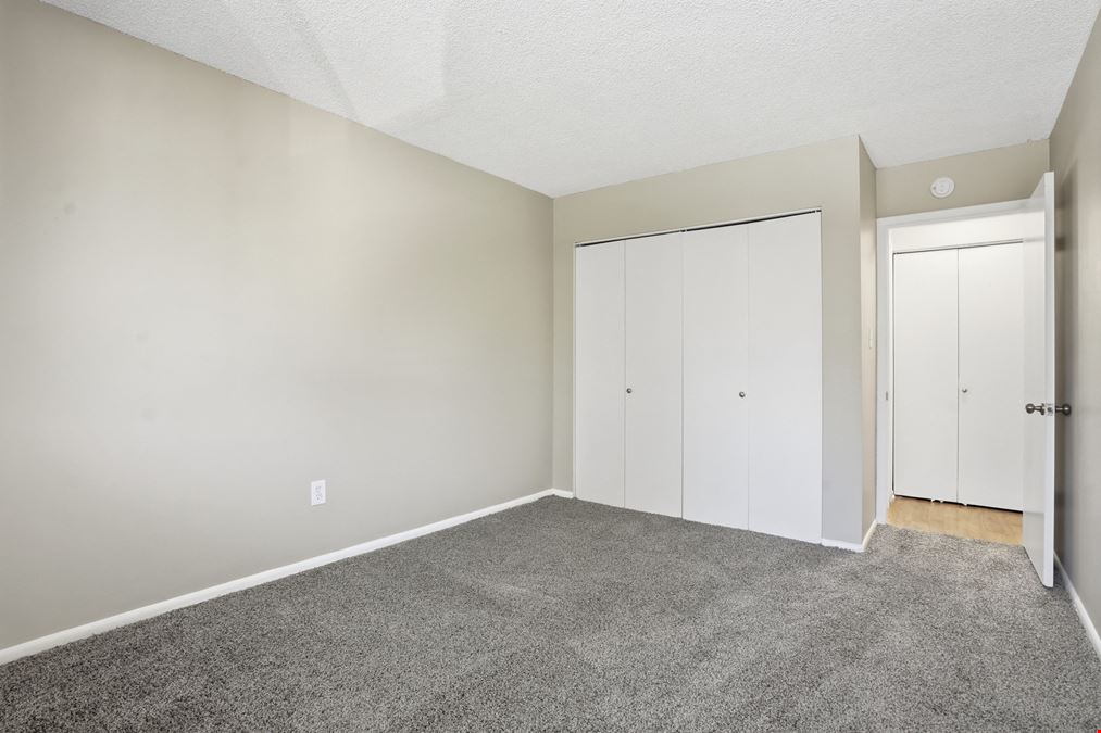 The Pines Apartments