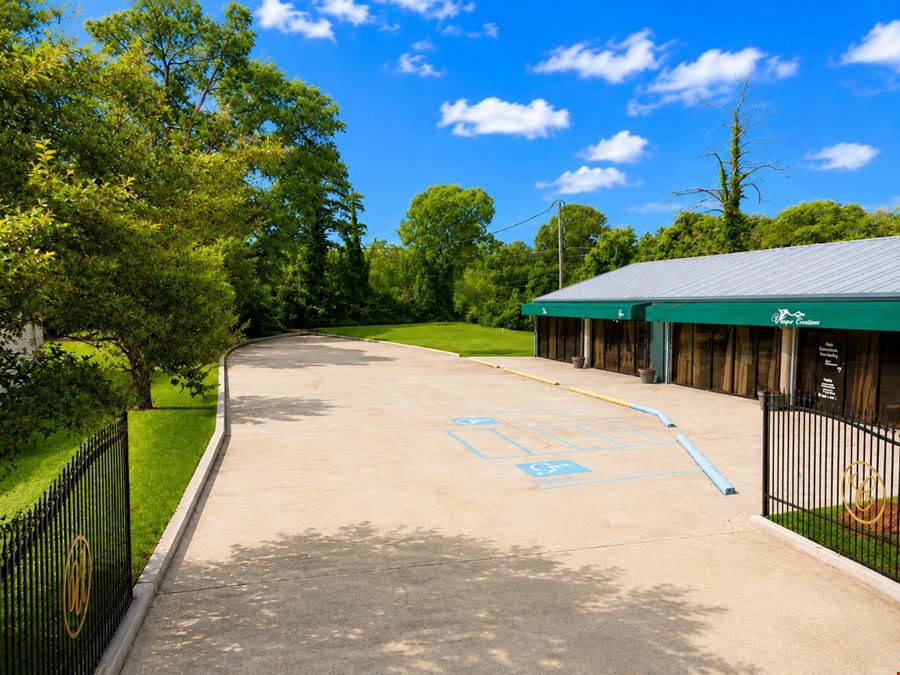 Multi-Tenant Retail/Strip-Center Opportunity with Room for Expansion