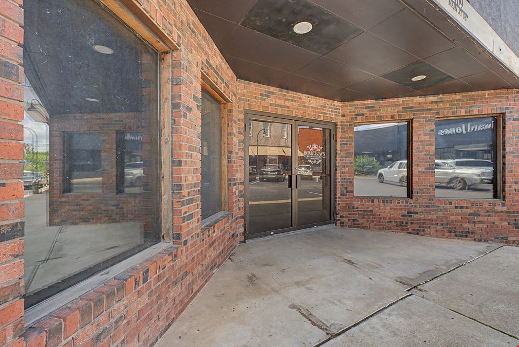 109 Main St SE