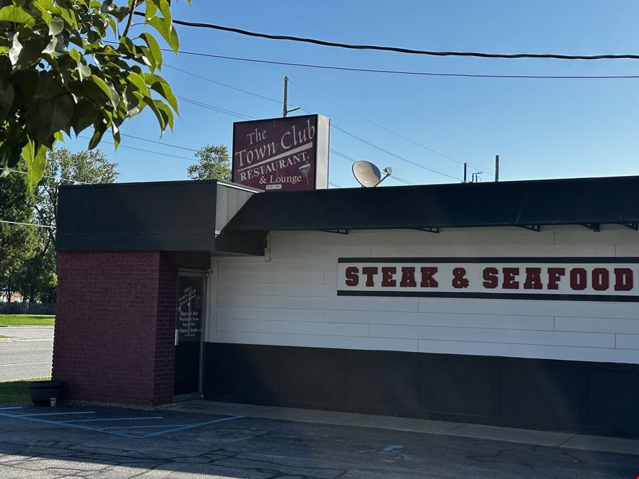 Restaurant & Lounge- Highland, IN