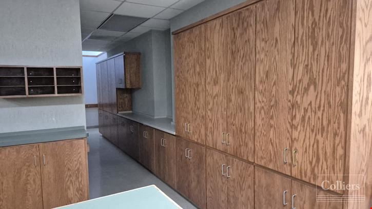 For Lease: Professional Office Space