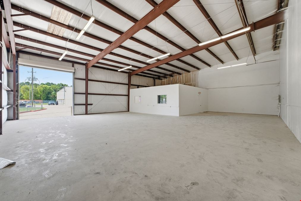 15825 Highway 249