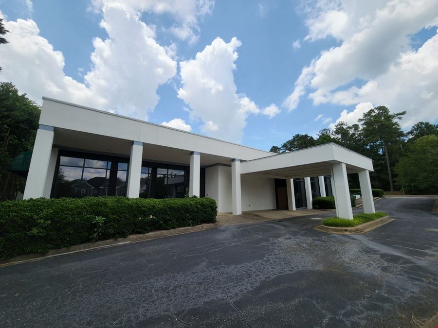 12K SQ FT Bdg Near SMC in Spartanburg, 55 Parking Spaces