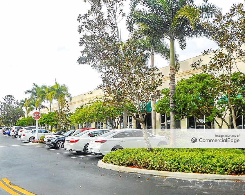 Weston Commercial Center