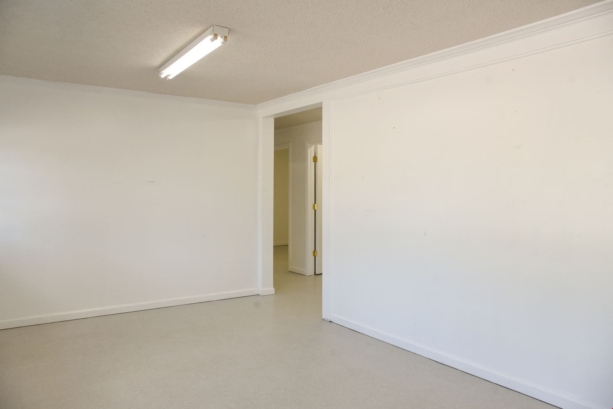 1332 Old Highway 24