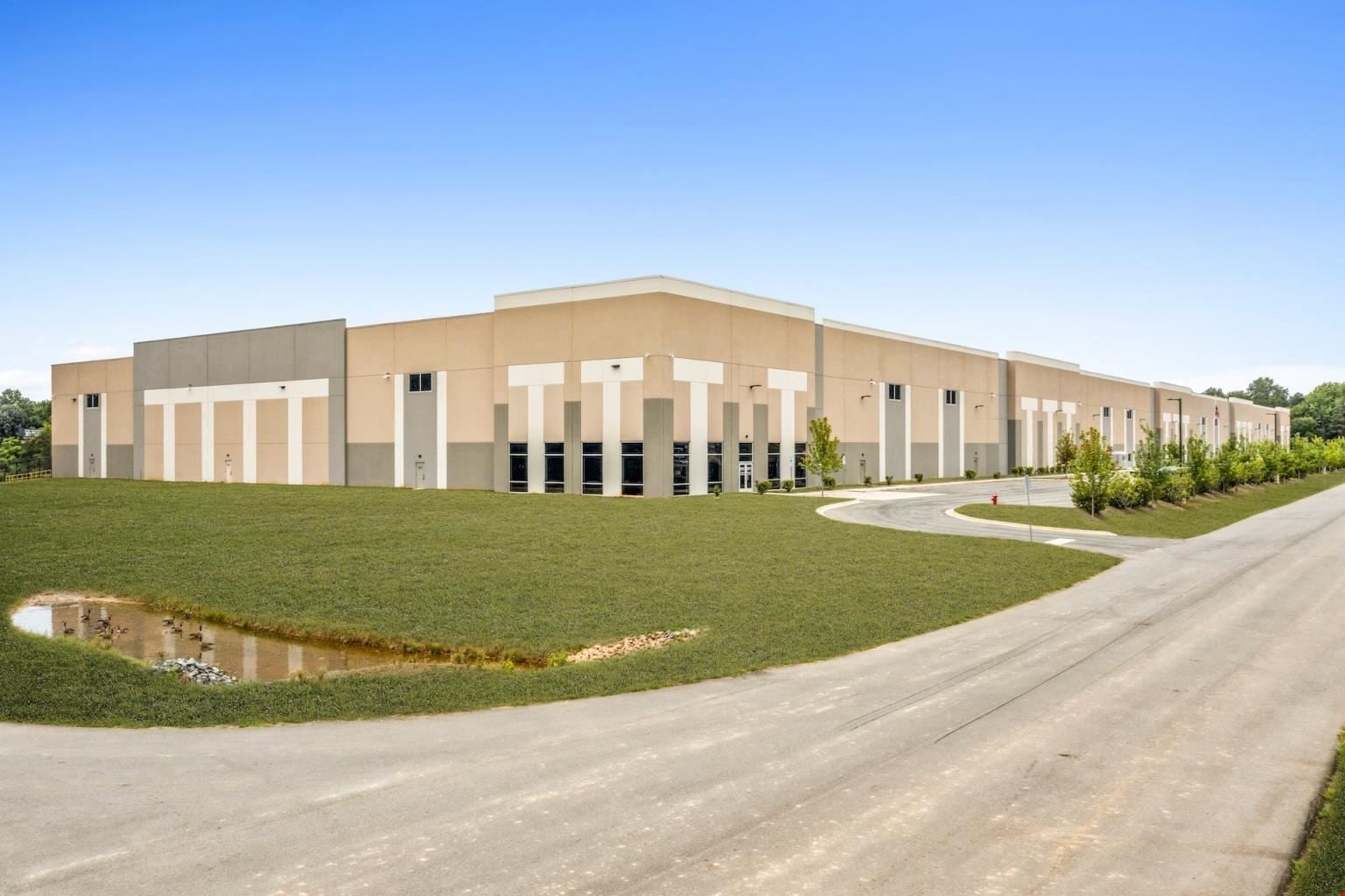 Gateway 85 Building 7