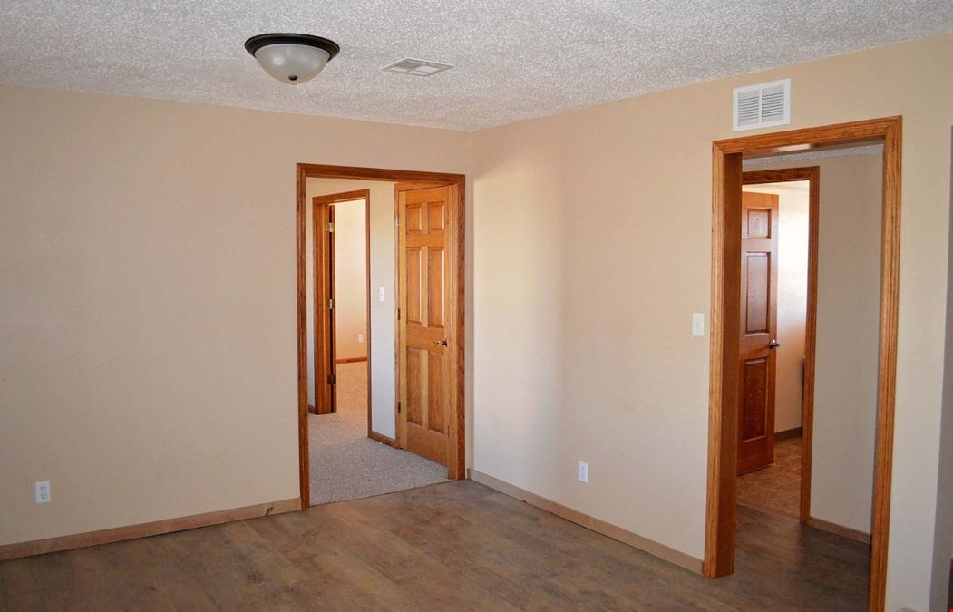 1003 W. LaLande Ave.