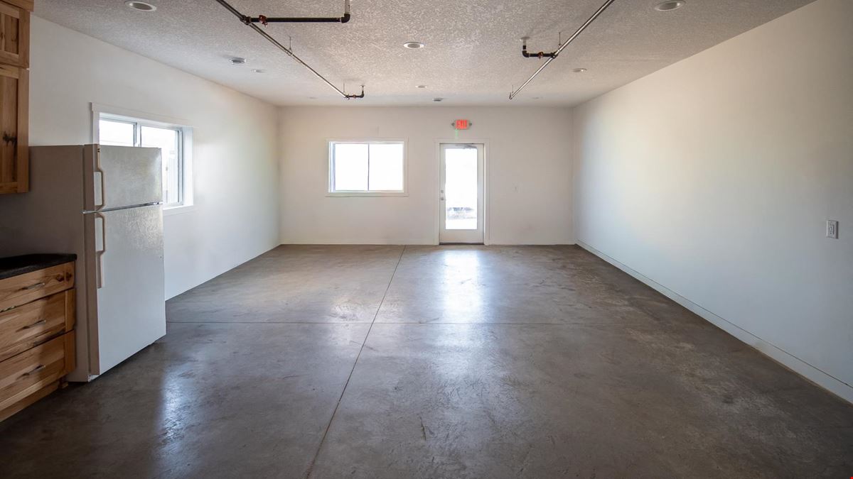 Industrial Space w/ Overhead Doors & Mezzanine