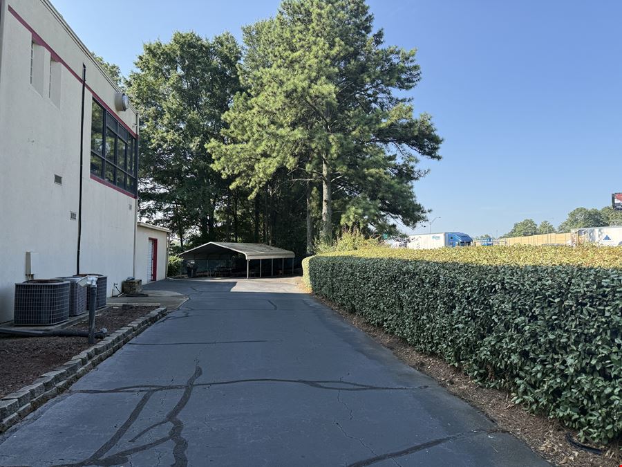 155 Woolco Dr.