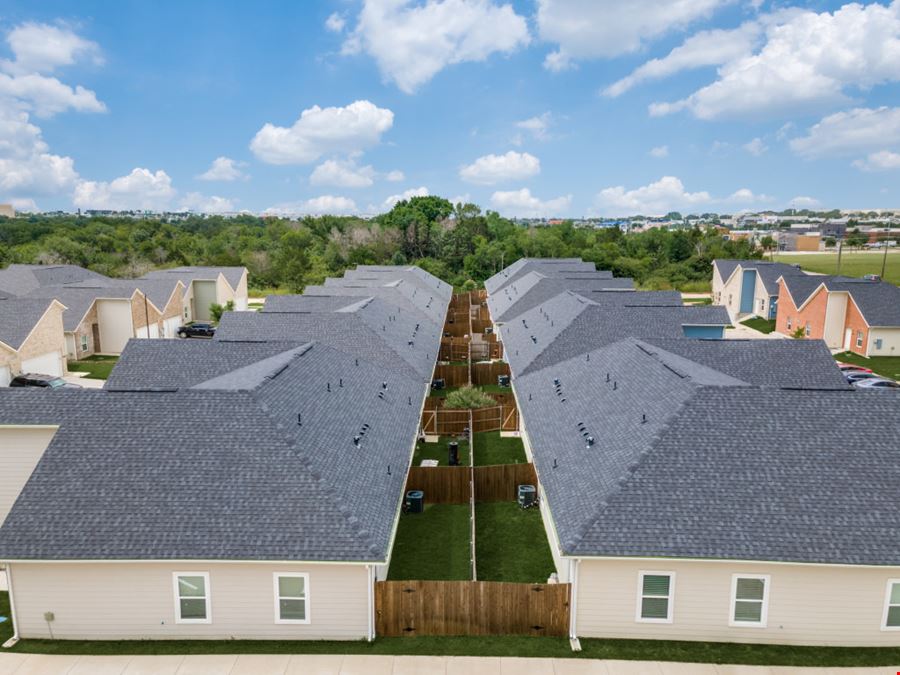 Hampton Duplexes