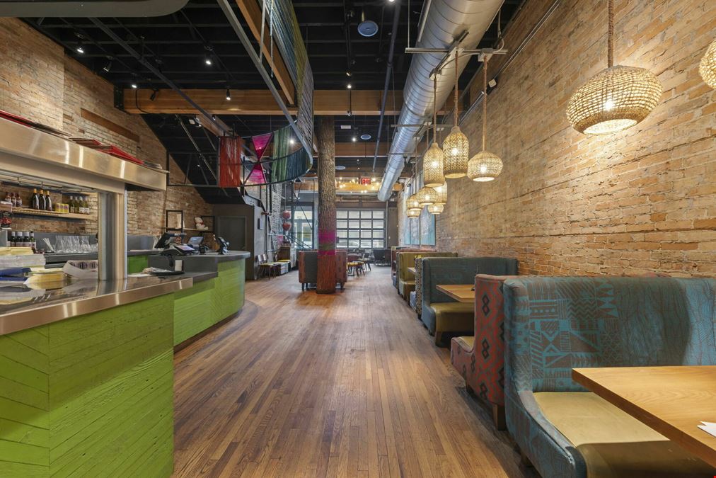 Prime Downtown Restaurant for Lease