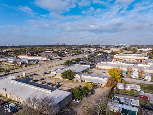 Preview of Retail space for Rent at 2551 Texas Avenue South