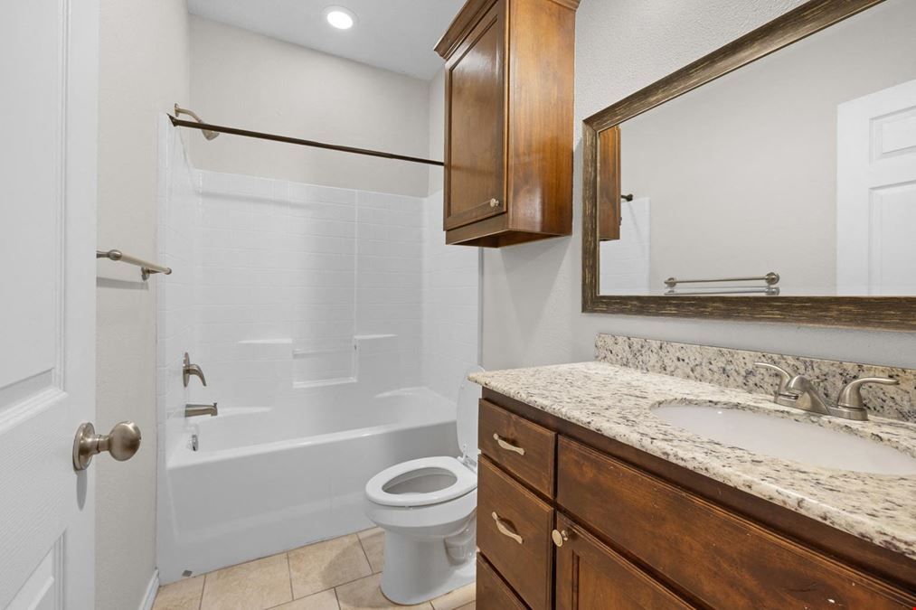 NORTHGATE FIVE-PLEX