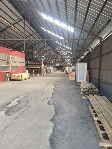 Preview of Industrial space for Rent at 815 Gillespie St