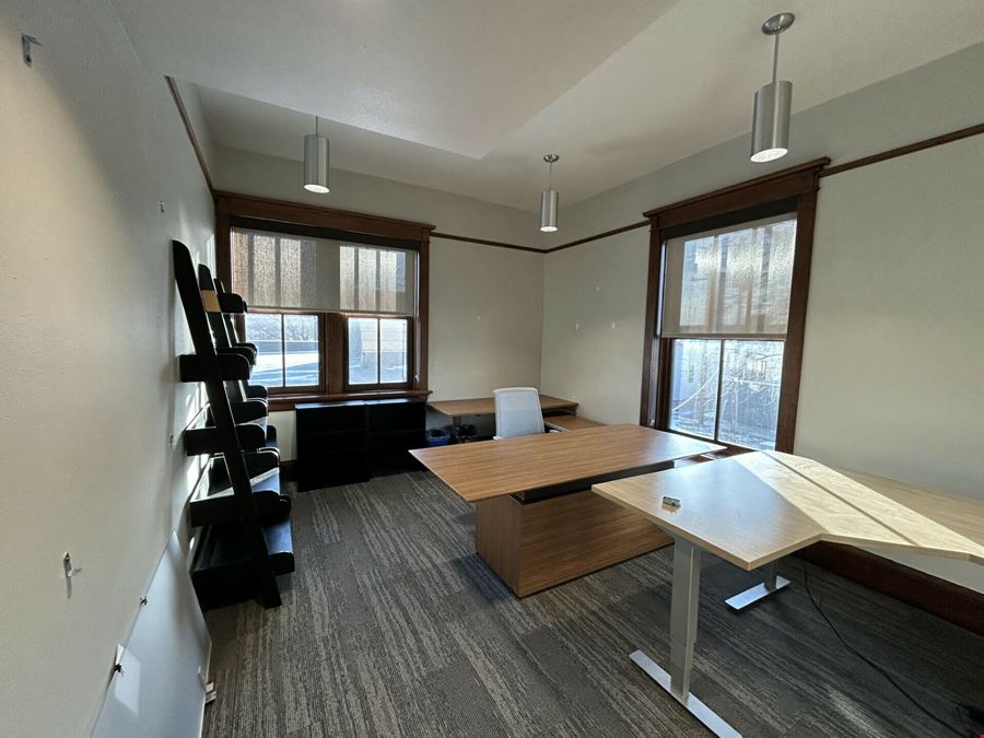 600 E. 7th Street, 2nd Floor