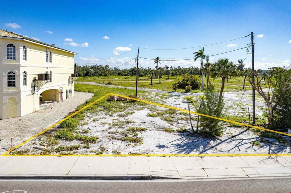 High-Visibility Mixed-Use Development Site in Fort Myers Beach