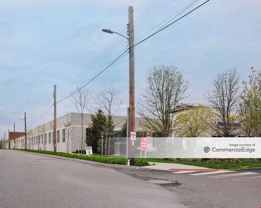 Centerpoint - 41 Seyon Street