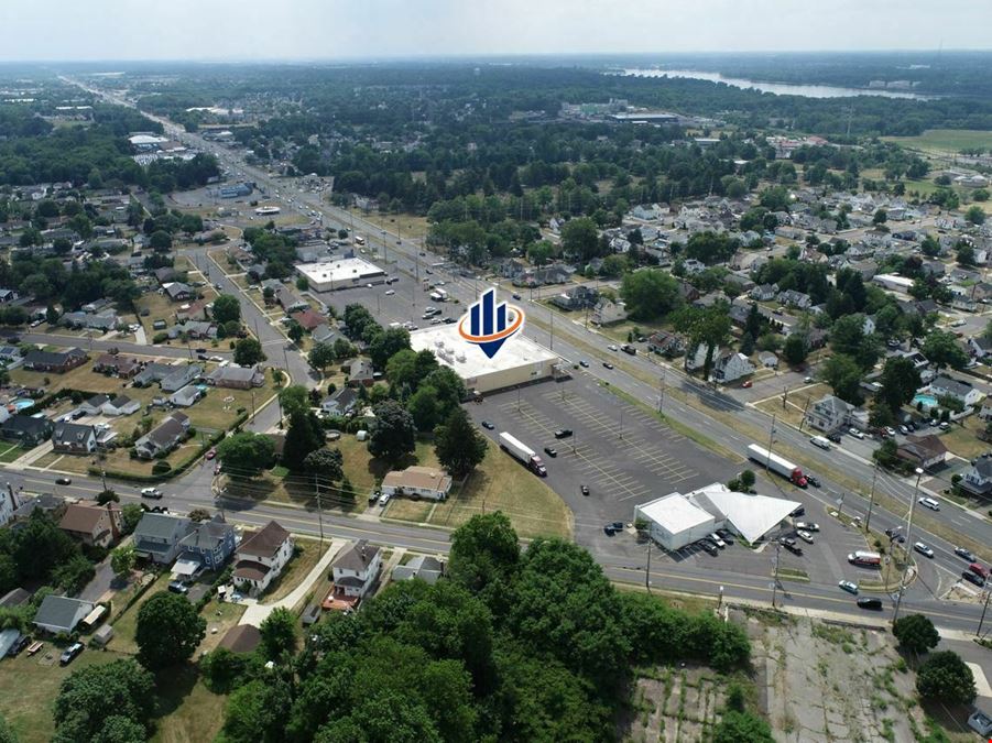 Prime Retail / Former Grocery Store