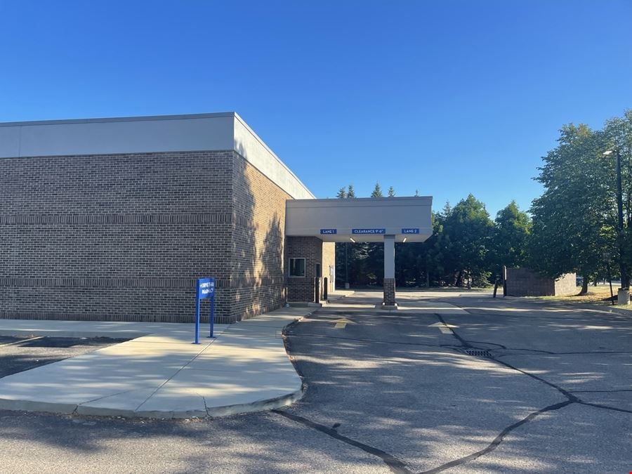 Former Rite Aid For Lease