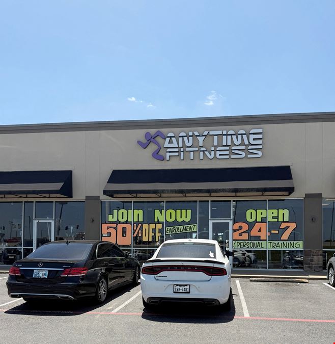 Cross Creek Shopping Center