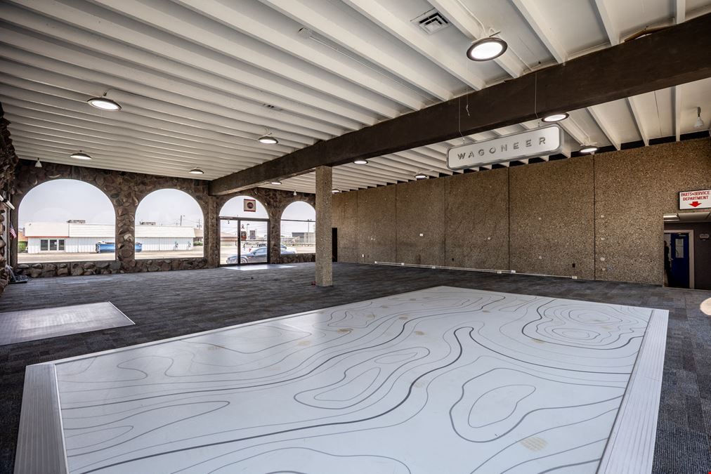 3705 Frontage Rd