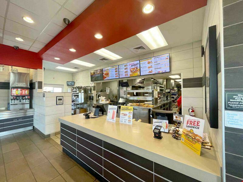 Former Hardees - 9940 Hwy 119