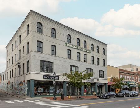 Preview of commercial space at 289 Moody St