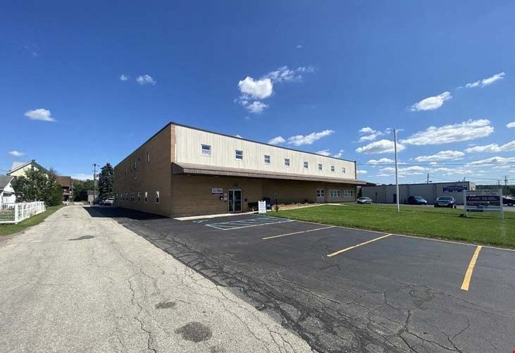 652 South Center Avenue