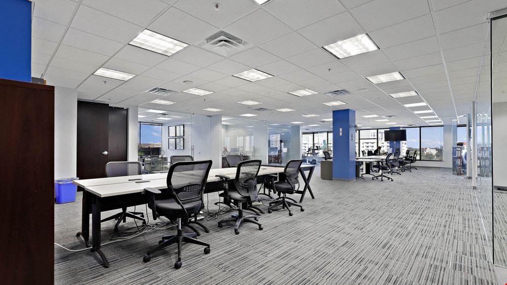Plug and Play Sublease - Class A