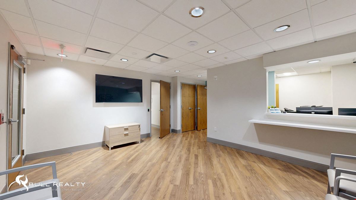 Cumberland/Galleria Medical Office | ±4,719 SF For Sublease