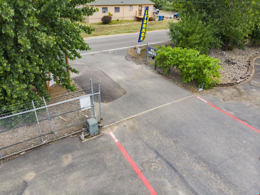 3630 Boone Rd SE