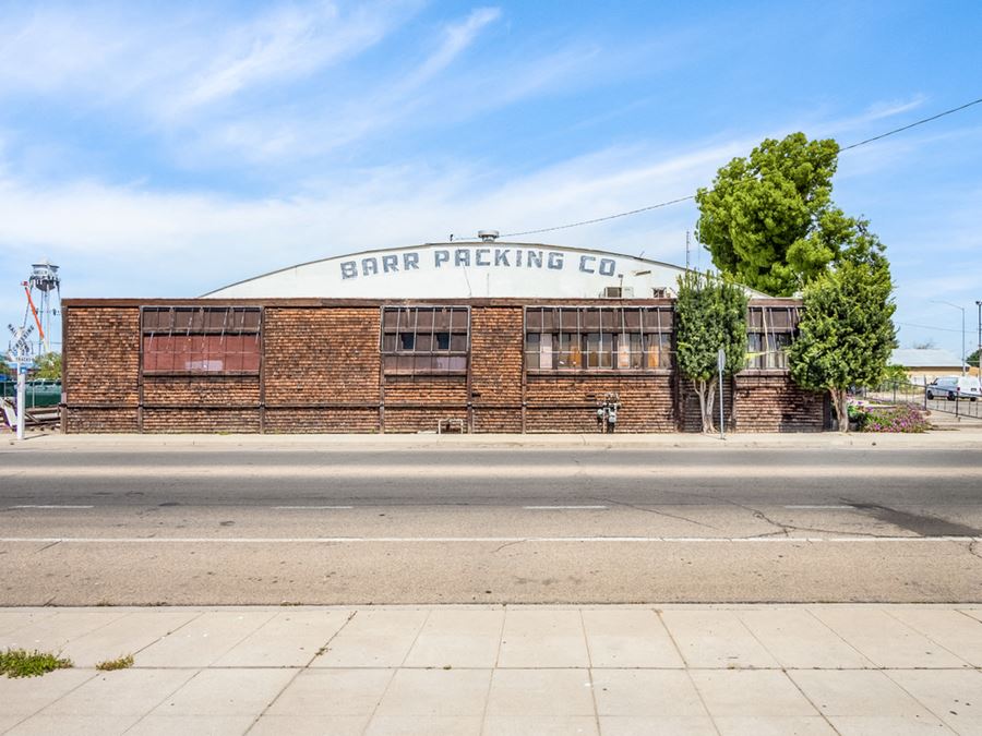 ±86,000 SF High Exposure Industrial Building on 2.42 Acres