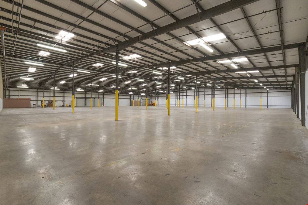 70,000 SF WAREHOUSE SPACE