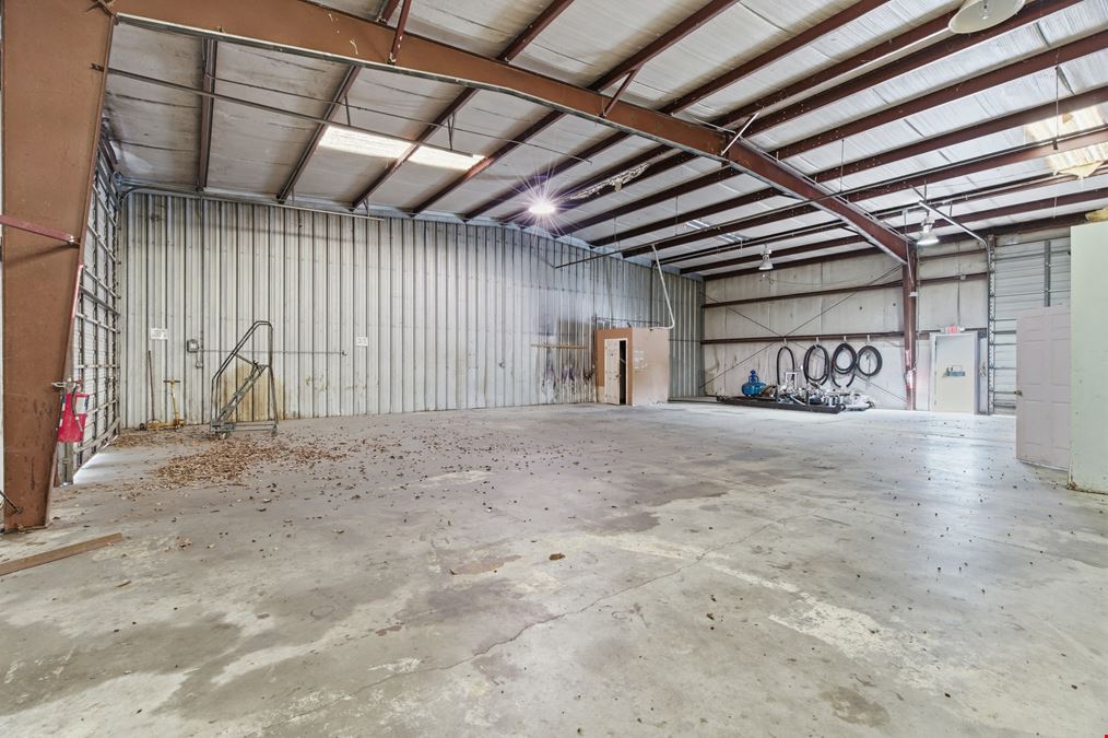 12112 Almeda Rd