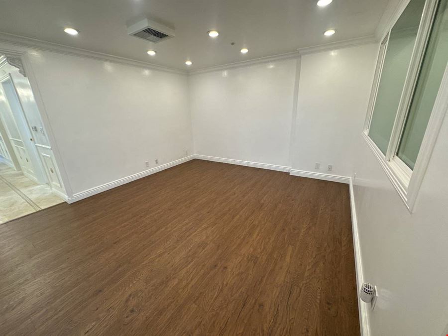 29A Cambon Dr