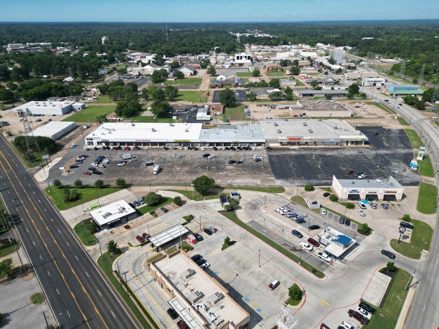 Midtown Square Shopping Center