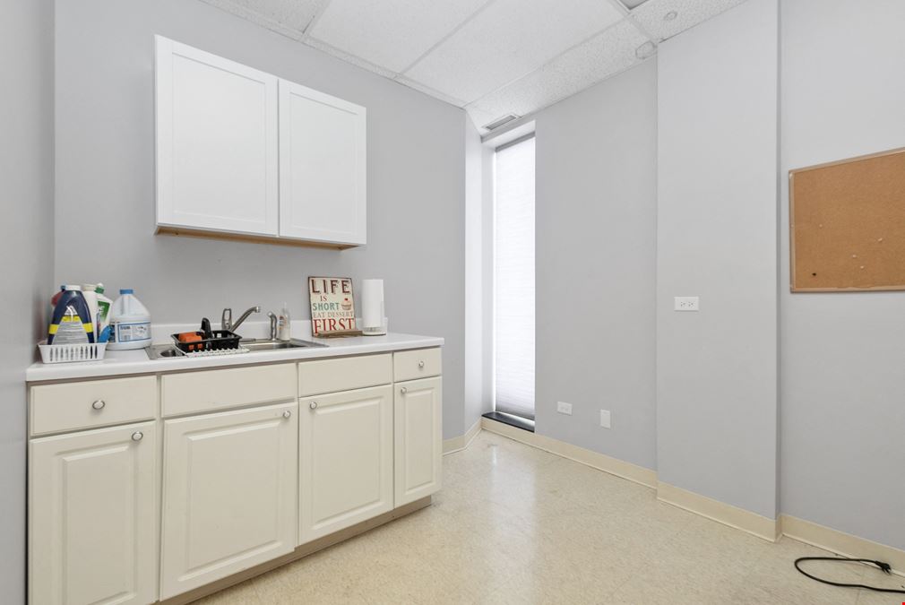 500 Ashland Chicago Heights, IL