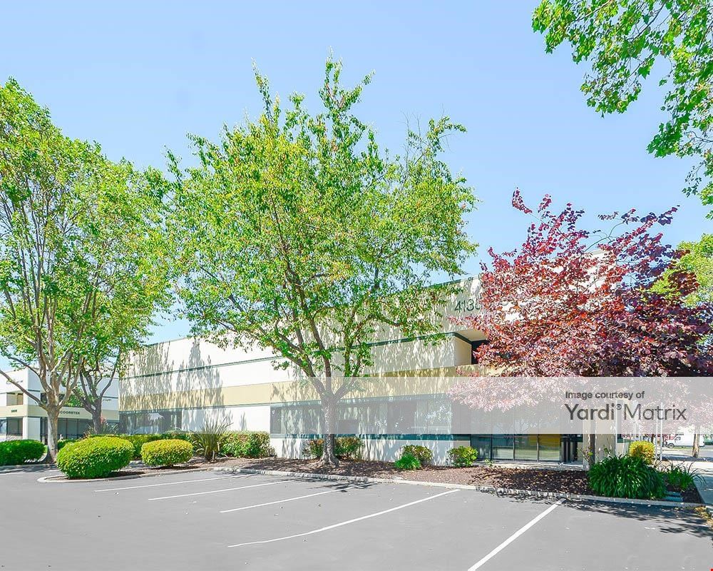 Fremont Business Center - Buildings 1-5