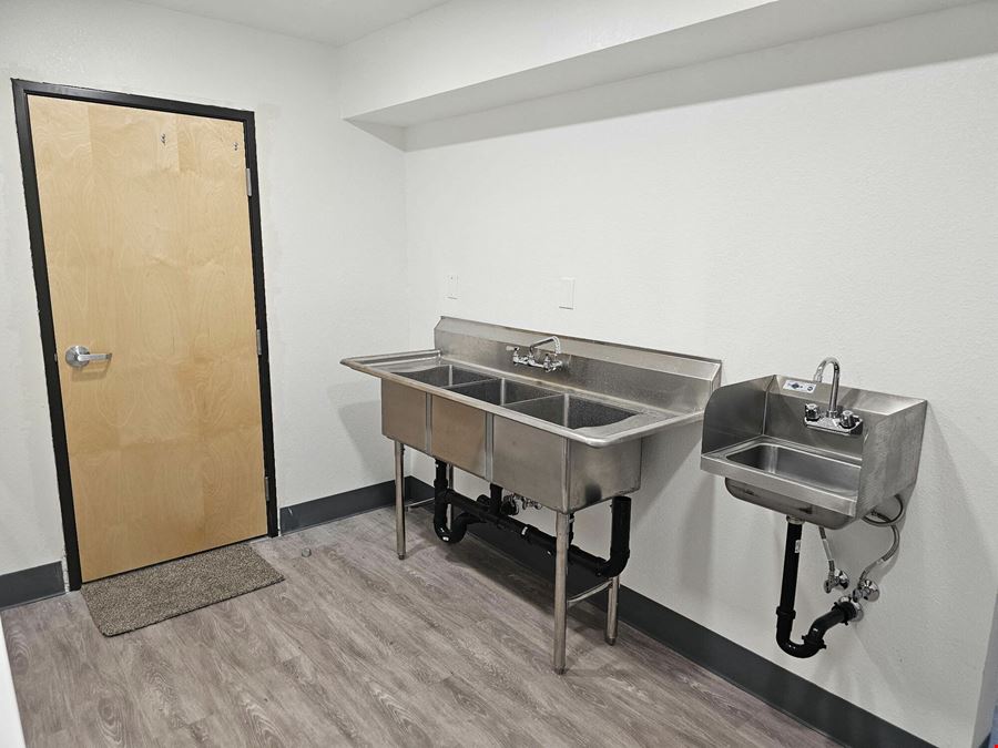 1130 S San Jose