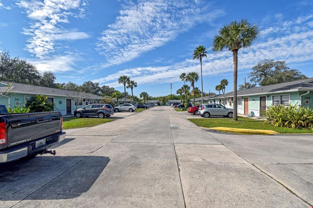 Palm Villas At The Port