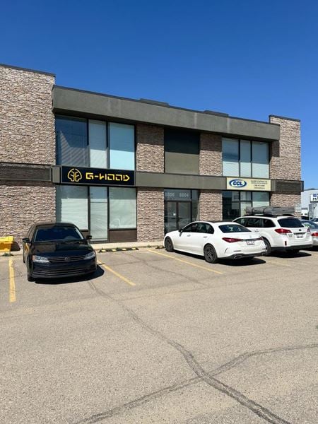 Preview of commercial space at 8806 51 Avenue