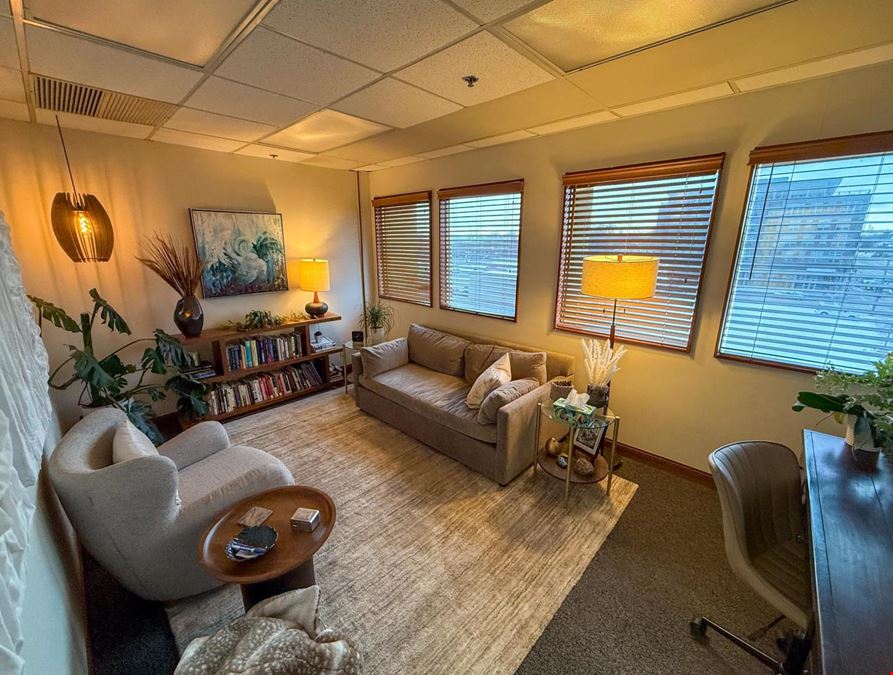 300 3rd Ave SE - Business Condo For Sale 