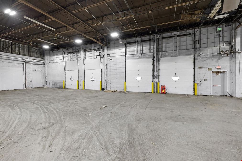 Versatile Industrial/ Flex/ Warehouse and Storage Facility