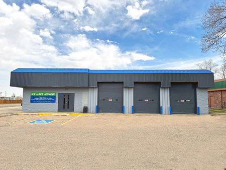 Preview of Retail space for Rent at 2216 N Lincoln Ave