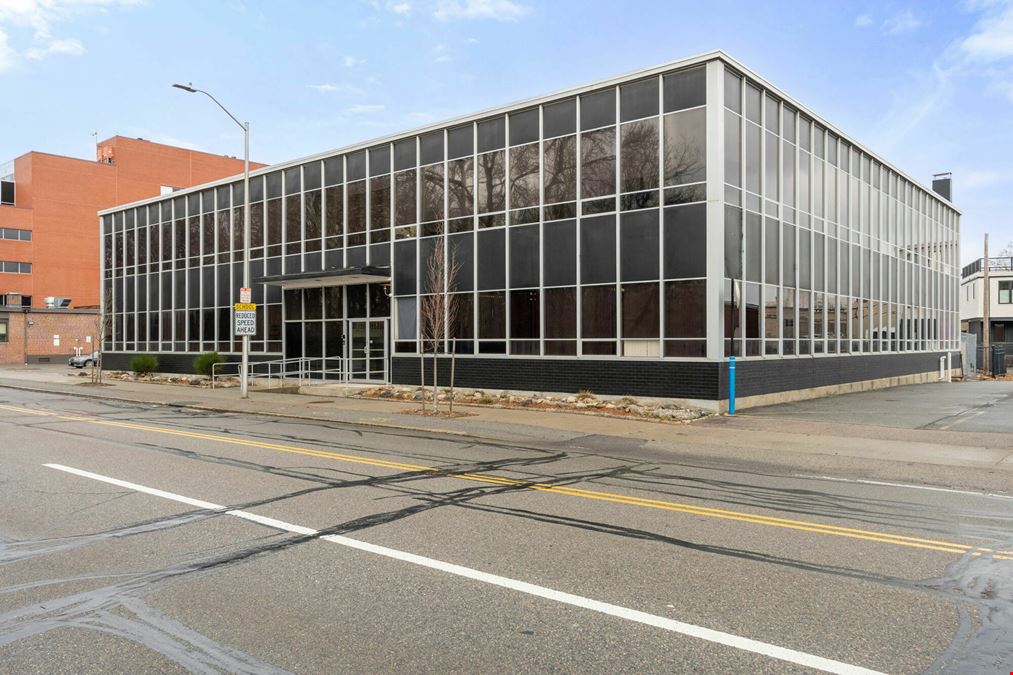 701 Concord Ave