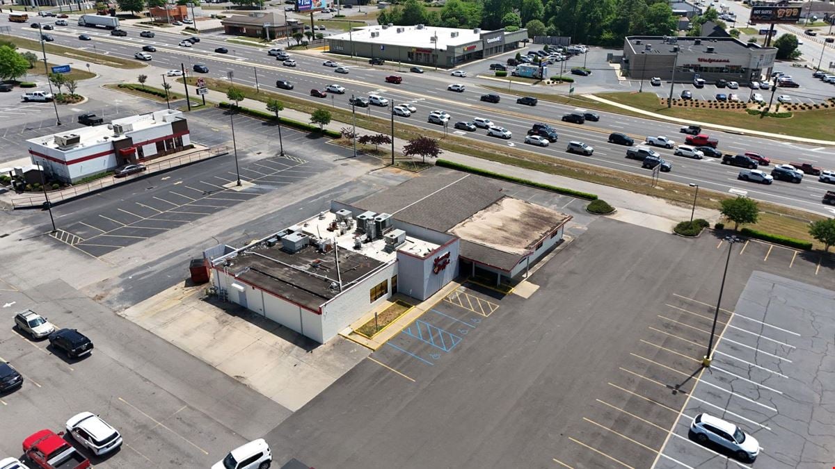 1816 McFarland Blvd