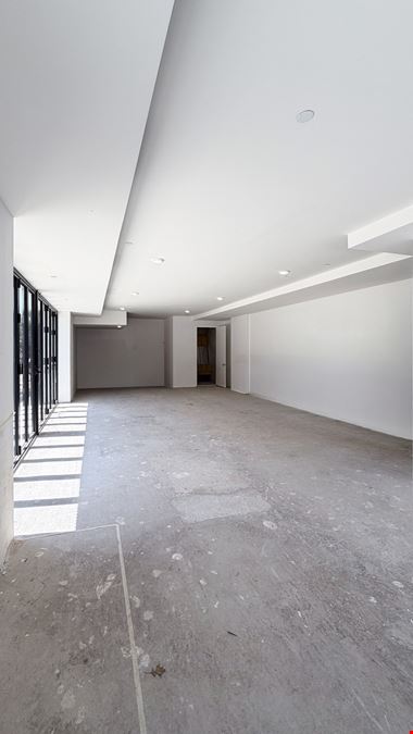 658 Washington Avenue | Brand-New 1,167 SF Corner Retail Condo Opportunity