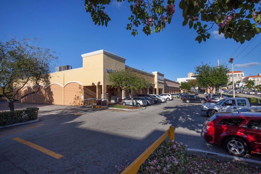 Navarro Gables